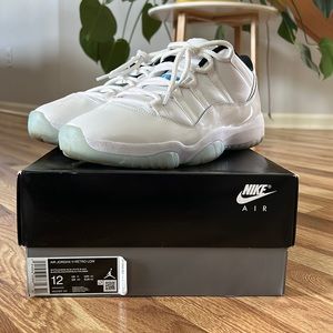 Jordan 11s legend blues.